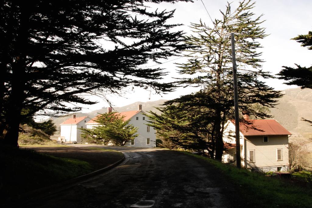 Hi Marin Headlands Hostel Sausalito Exterior foto
